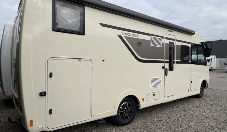 
								Florium Wincester 74LJG Millenium automaat full									