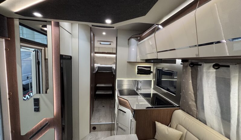 
								Fleurette Elister 73LJG full									