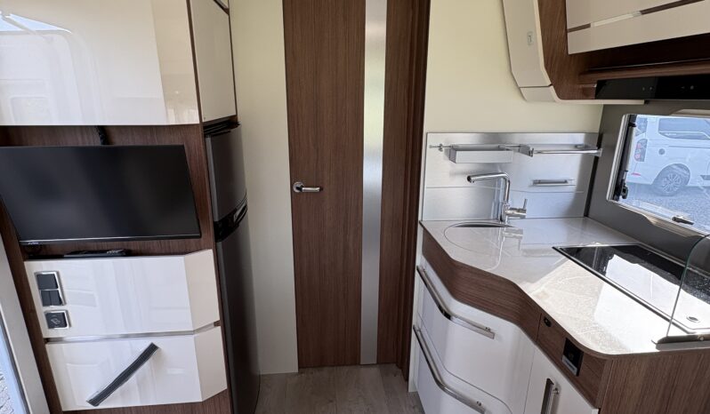 
								Fleurette Discover 74 LJG full									