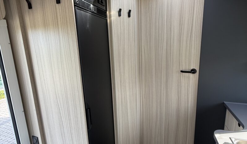 
								Sun Living S75SL 20 Years Edition full									