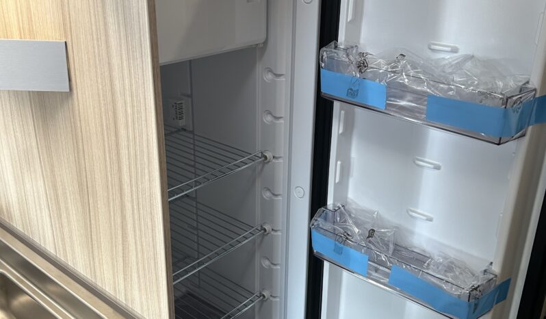 
								Sun Living S70SL full									